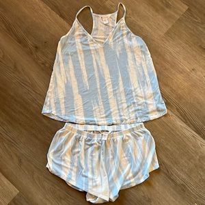 Athleta Nighttime Bliss Sleep Tank & Shorts, blue & white, size small